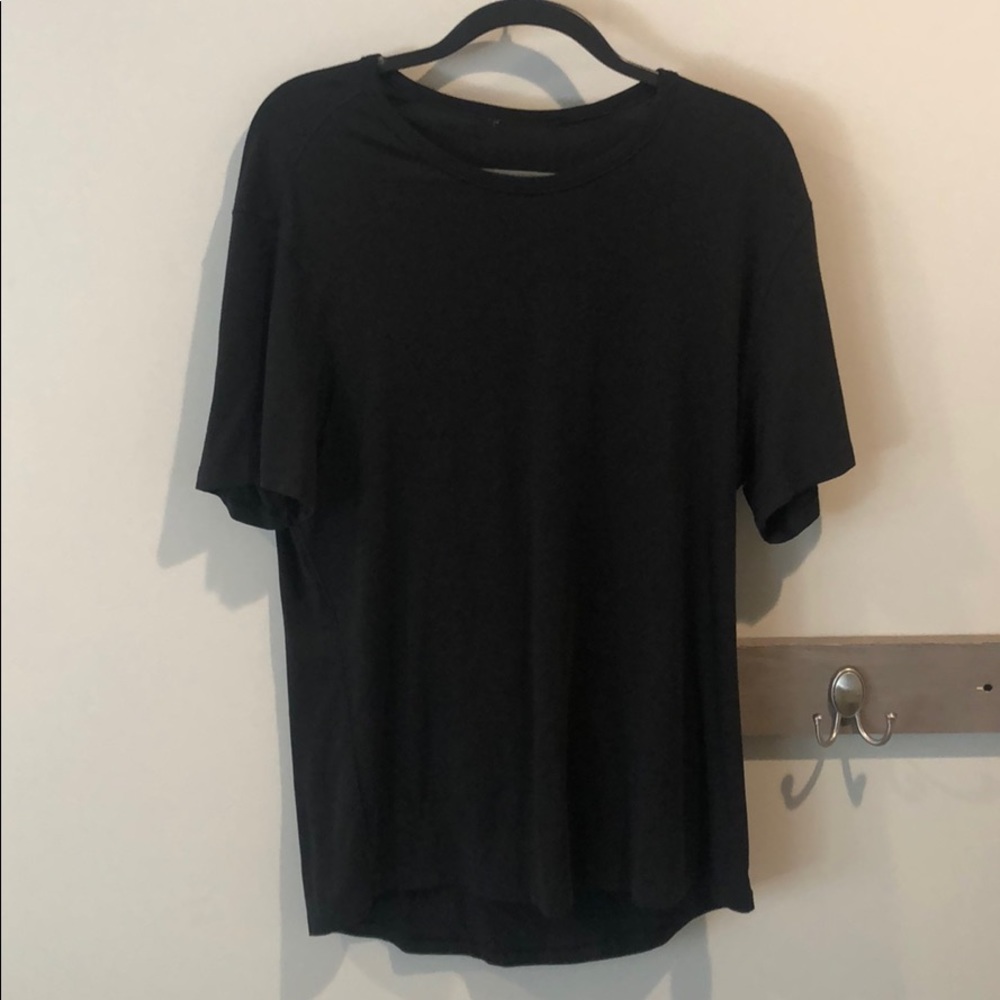 Lululemon 5 Year Basic tee
